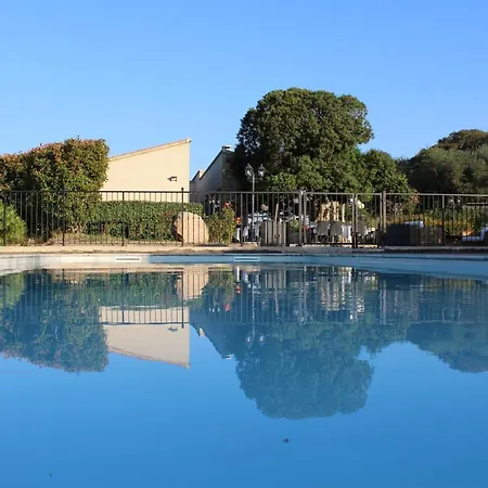 Les Bergeries D'alata Maison De Charme & Avec Piscine