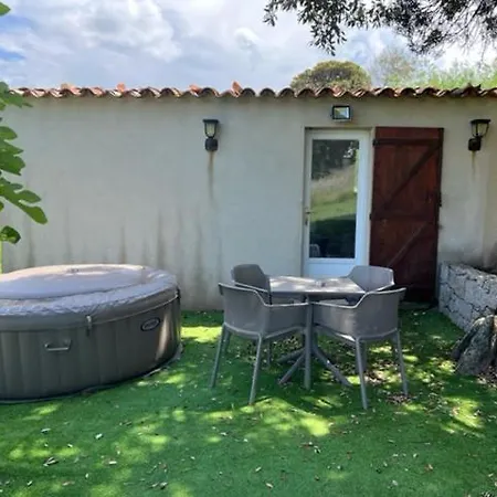 فندق Les Bergeries D'alata Maison De Charme & Avec Piscine Alata
