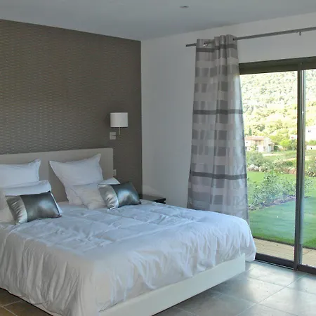 & Les Bergeries D'alata Alata