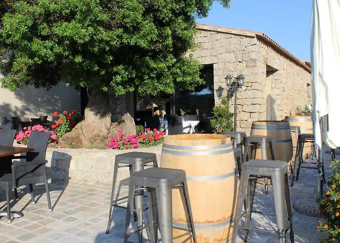 Les Bergeries D'Alata Maison De Charme & Suites Avec Piscine 3*