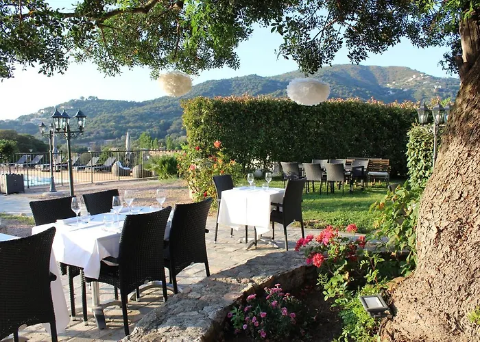 Les Bergeries D'Alata Maison De Charme & Suites Avec Piscine 3* Alata