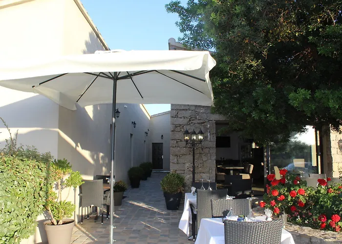 Les Bergeries D'Alata Maison De Charme & Suites Avec Piscine Hotel Alata