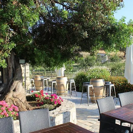 & Restaurant Les Bergeries D'alata Hotel 3*