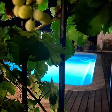 Les Bergeries D'alata Maison De Charme & Avec Piscine Alata