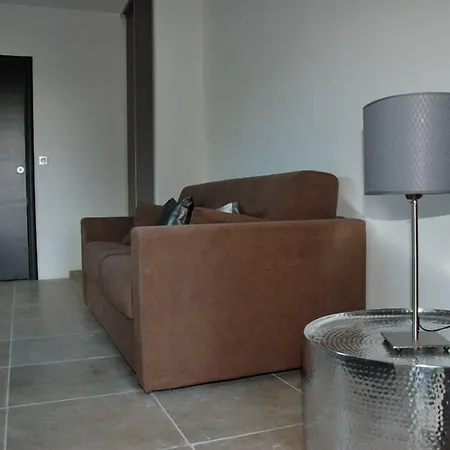 & Les Bergeries D'alata Alata