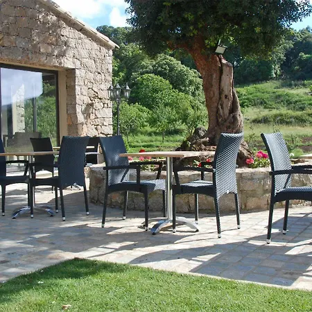 & Les Bergeries D'alata Alata