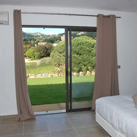 & Restaurant Les Bergeries D'alata 3*
