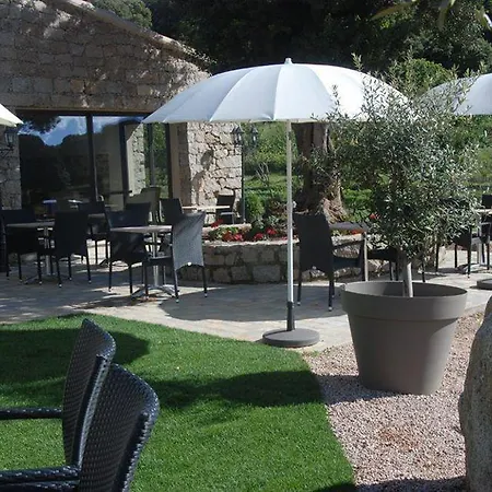 & Restaurant Les Bergeries D'alata 3*