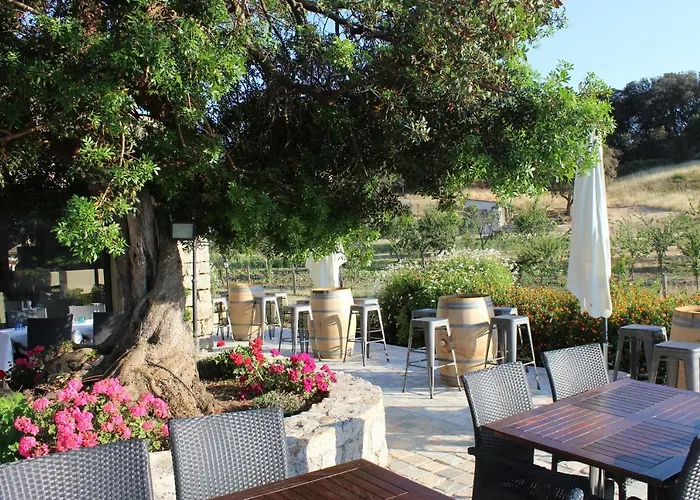 & Les Bergeries D'alata מלון 3*