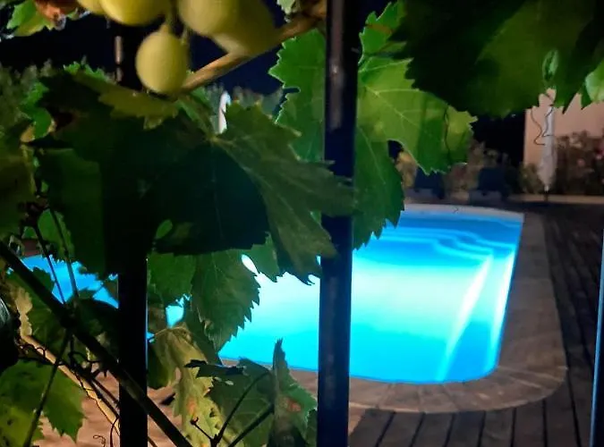 & Les Bergeries D'alata Alata