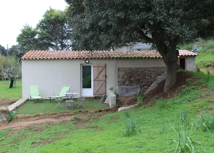 & Les Bergeries D'alata מלון 3*