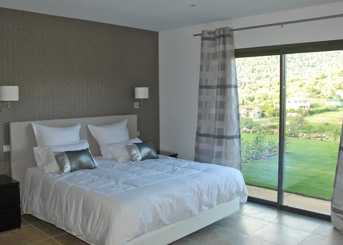 & Les Bergeries D'alata Alata