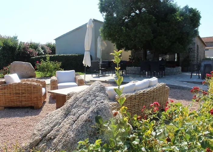 & Les Bergeries D'alata Alata